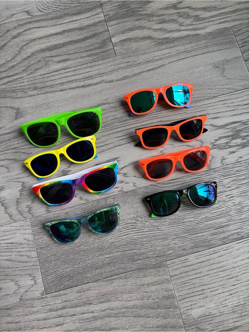 Lot of 8 Colorful Wayfarer-Style Sunglasses